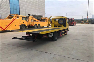 建水非事故拖车